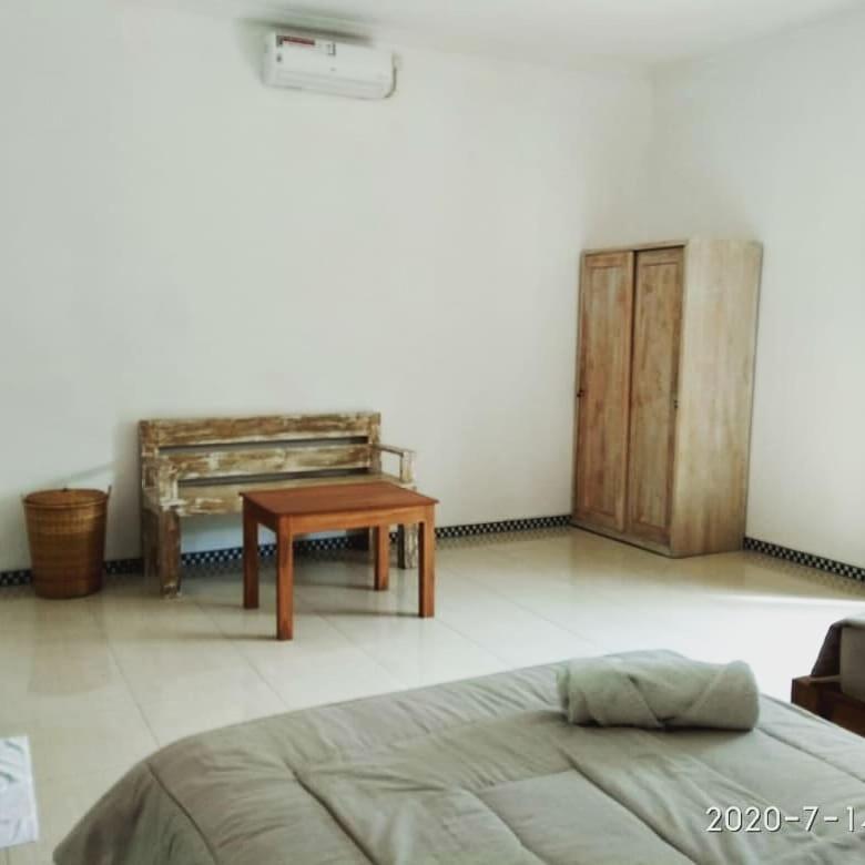 Harris Surf Villa Pulukan Exterior foto