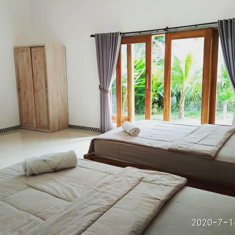 Harris Surf Villa Pulukan Exterior foto