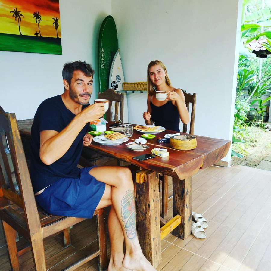 Harris Surf Villa Pulukan Exterior foto